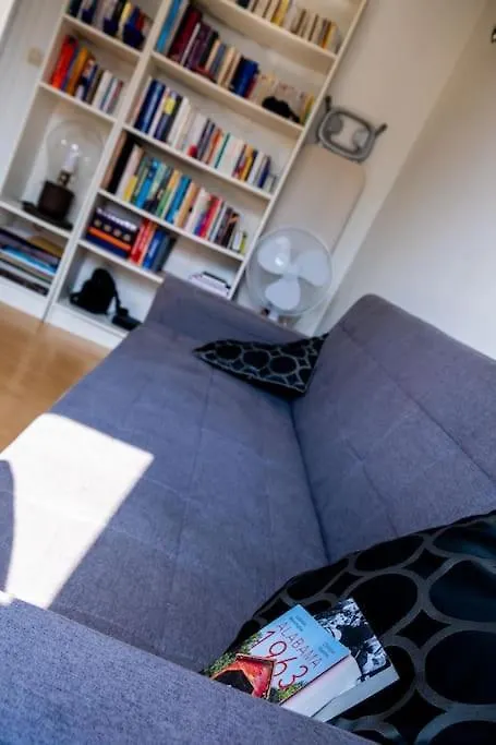 Paris Cozy Flat, Sentier, 2 Guests Apartment