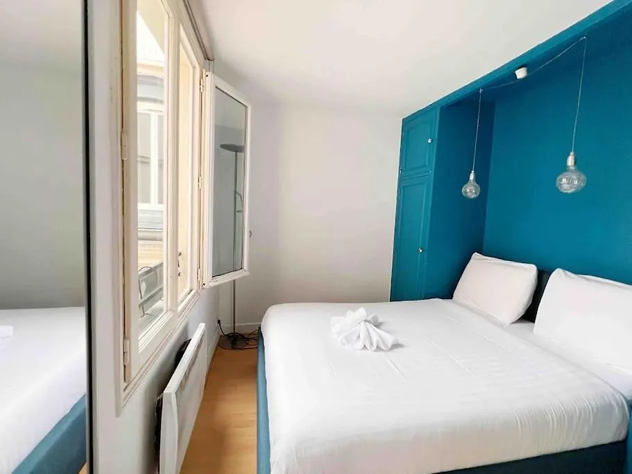 Paris Cozy Flat, Sentier, 2 Guests Apartment