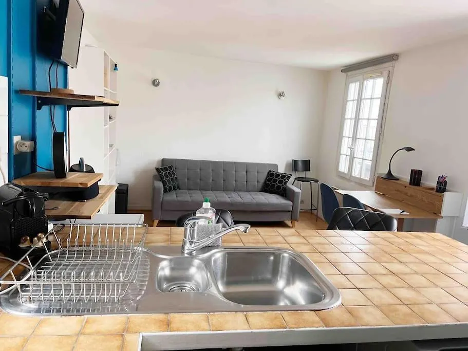 Paris Cozy Flat, Sentier, 2 Guests Apartment