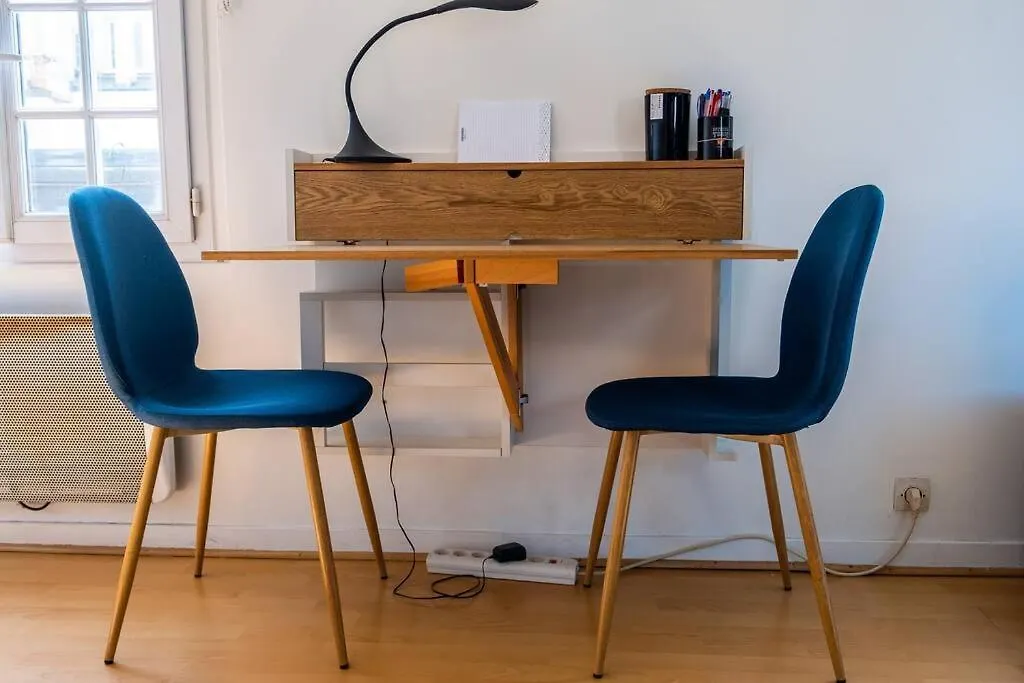 Paris Cozy Flat, Sentier, 2 Guests Apartment France
