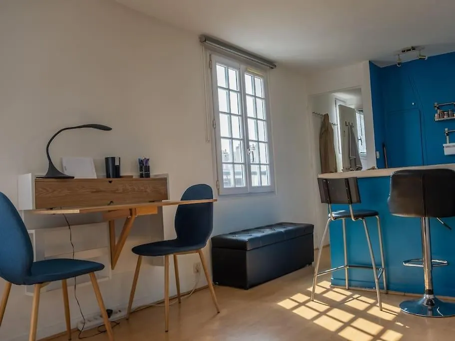 Paris Cozy Flat, Sentier, 2 Guests Apartment