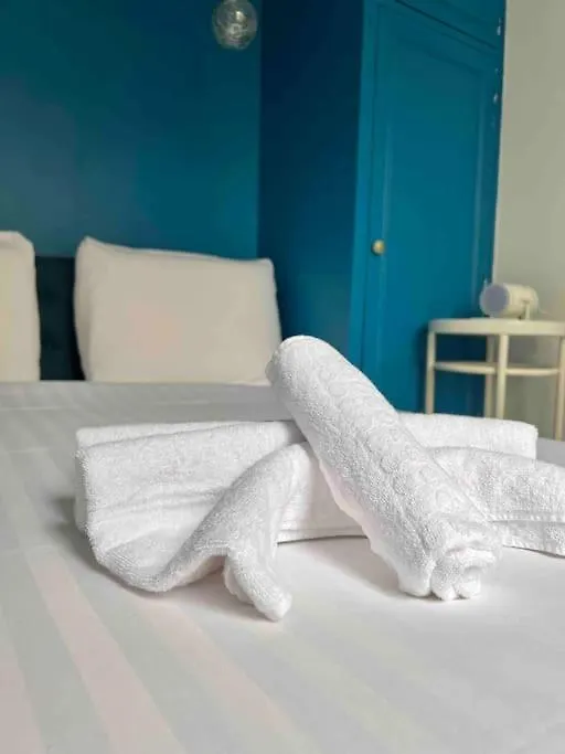 Paris Cozy Flat, Sentier, 2 Guests Apartment